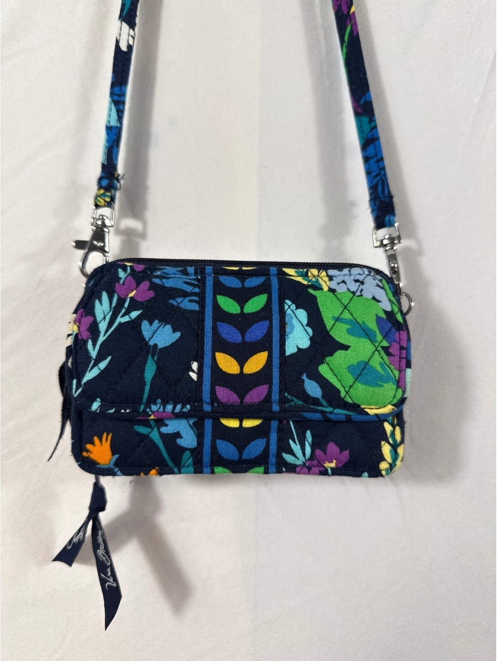 Vera Bradley Cross Body Purse - Picture 3 of 9